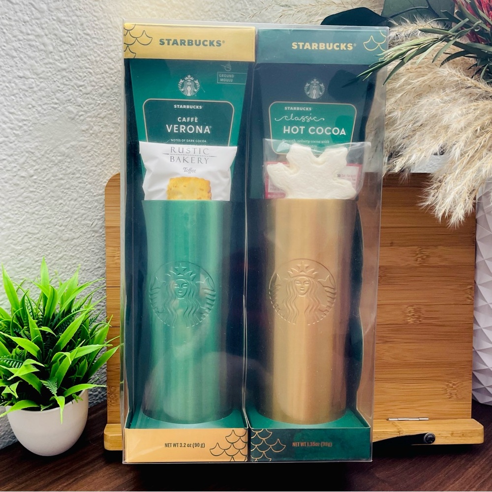 Starbucks Green and Gold Bath & Body Set